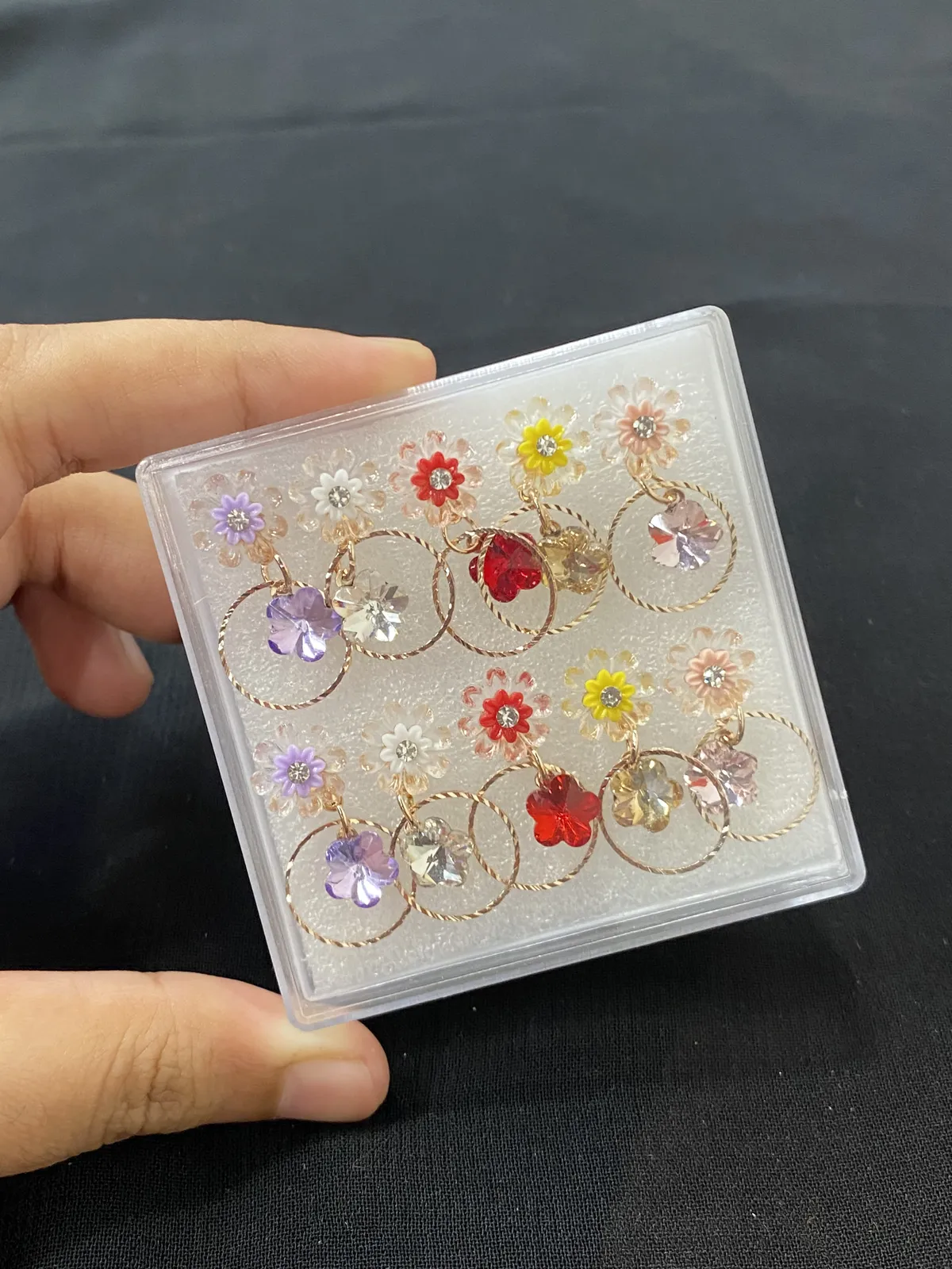Assorted Floral Earrings Box thumbnail 4
